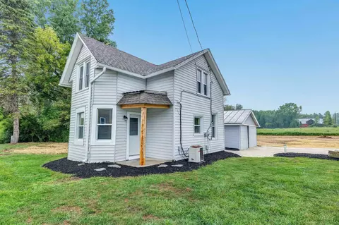 14806 Rosecrans Rd, Maribel, WI 54227