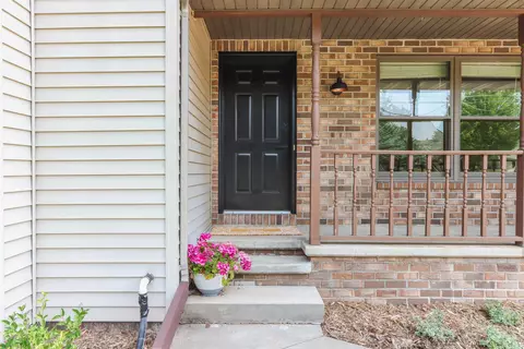 n432 Nottingham Road, Appleton, WI 54915 photo 3
