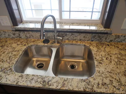 5759 Yosemite Ln, Appleton, WI 54913 photo 13
