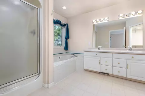 199 Harrys Gtwy, Appleton, WI 54914 photo 17