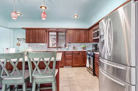 2705 S Kernan Ave, Appleton, WI 54915 photo 5