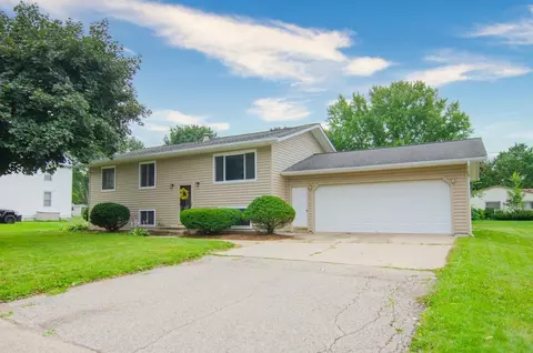 238 E State St, Bonduel, WI 54107