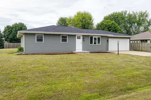 w2295 Block Road, Kaukauna, WI 54130