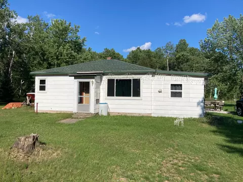 n7770 Parkway Road, Crivitz, WI 54114