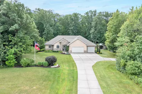 1144 Moonriver Dr, De Pere, WI 54115