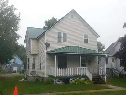1408 Logan Ave, Marinette, WI 54143