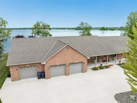 3340 Squaw Island Rd, Sturgeon Bay, WI 54235