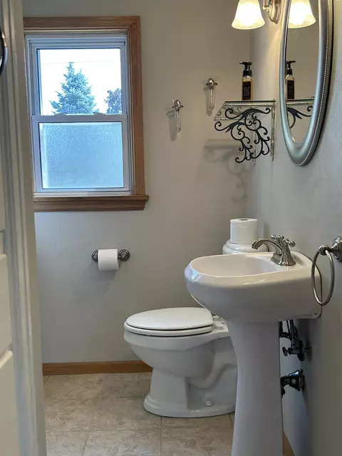 241 E Marquette St, Appleton, WI 54911 photo 19