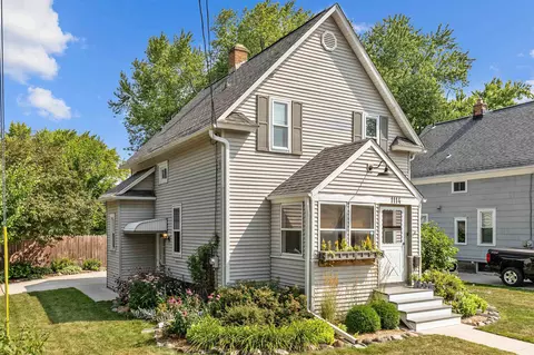1114 W 5th St, Appleton, WI 54914