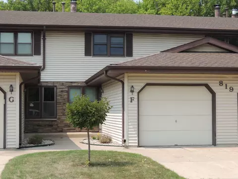 819 S Westhaven Pl #F, Appleton, WI 54914