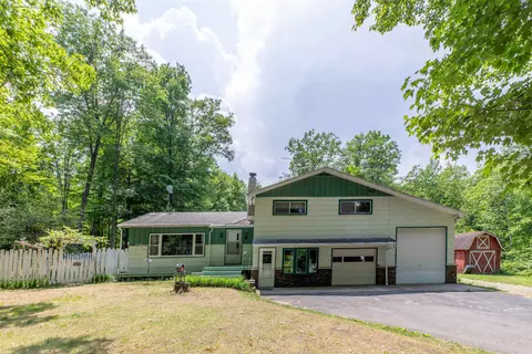 2799 Crescent Rd, Rhinelander, WI 54501