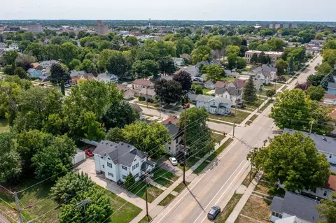 413 E Irving Ave, Oshkosh, WI 54901 photo 34