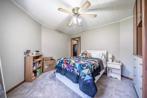 413 E Irving Ave, Oshkosh, WI 54901 photo 17