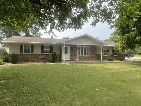 509 Pleasant Way, Seymour, WI 54165