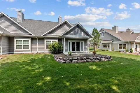 5495 Pennsylvania Ave, Appleton, WI 54914 photo 5
