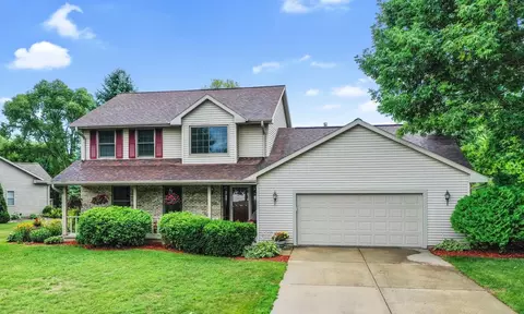 2671 Heartland Ter, Green Bay, WI 54313