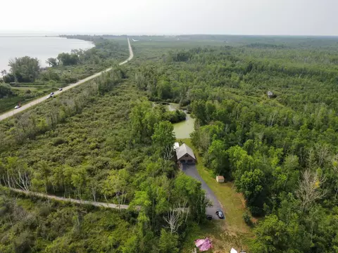 6989 County Road Y, Oconto, WI 54153