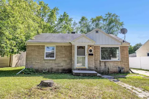 1742 Kimball St, Green Bay, WI 54302