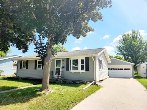 293 Muenter Ave, Fond Du Lac, WI 54935