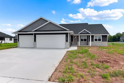 2371 Tigerwood Trl, De Pere, WI 54115