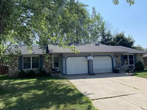 1053 Amberly Trl, Green Bay, WI 54311