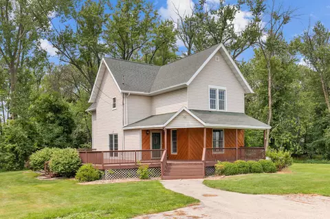 5961 N State Highway 187, Shiocton, WI 54170