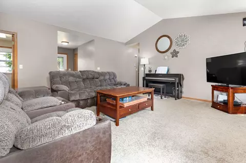 1655 W Kaylee Ln, Appleton, WI 54914 photo 6