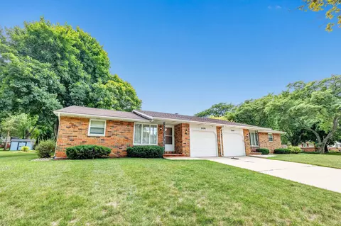 2404 Browning Rd, Green Bay, WI 54302