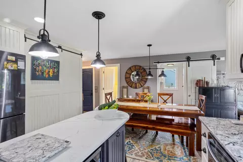 w2417 Holly Lane, Appleton, WI 54915 photo 16