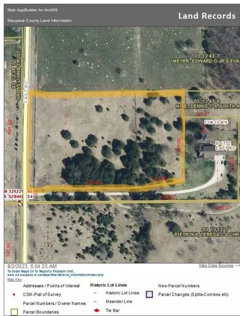 East Road, Waupaca, WI 54981
