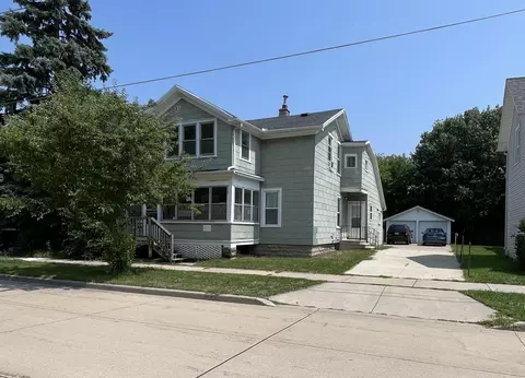734 Franklin St, Oshkosh, WI 54901
