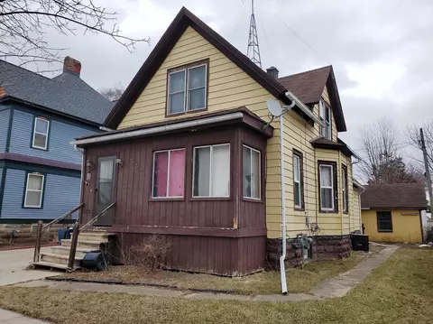 337 Ellis St, Fond Du Lac, WI 54935