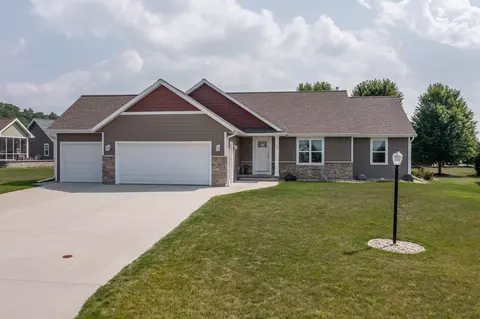 952 Sirocco St, Fond Du Lac, WI 54937