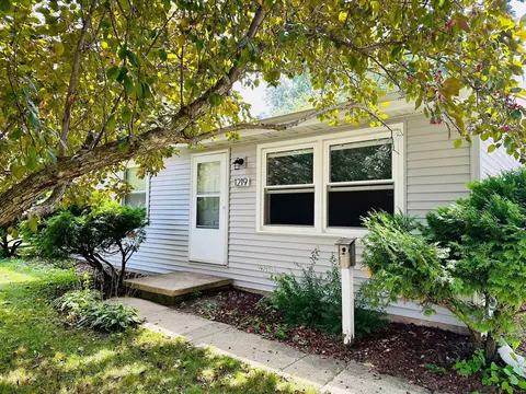 1219 E Layton Ave, Appleton, WI 54915