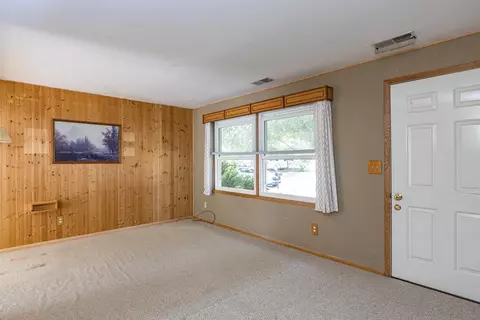1219 E Layton Ave, Appleton, WI 54915 photo 8