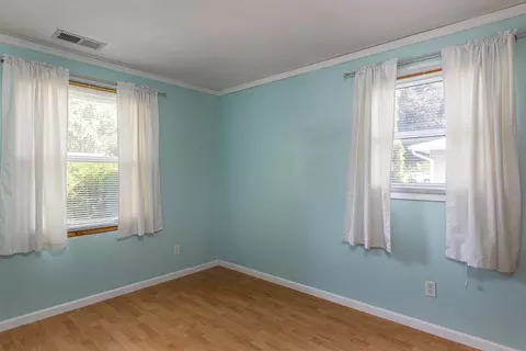 1219 E Layton Ave, Appleton, WI 54915 photo 17