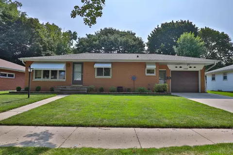 508 N Locust St, Green Bay, WI 54303