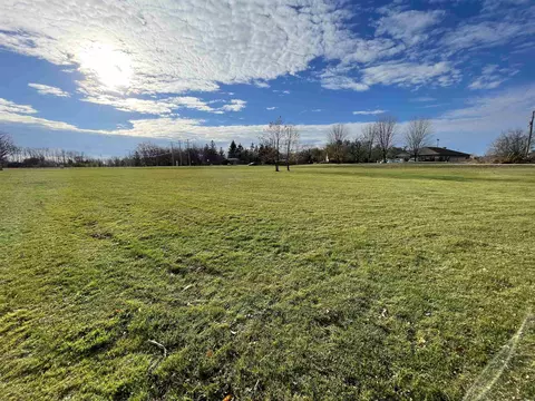 1280 W Main Ave, De Pere, WI 54115