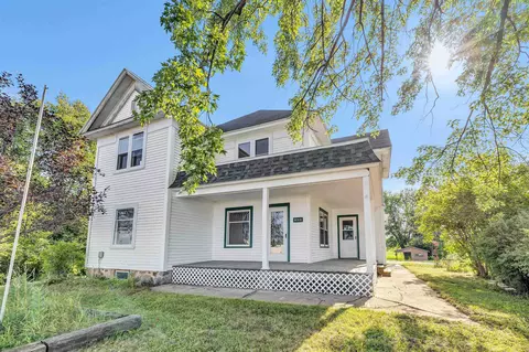 418 S Cecil St, Bonduel, WI 54107