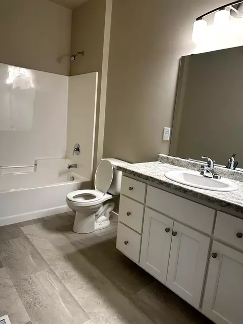 W6509 E Steamboat Lane, Appleton, WI 54915 photo 12