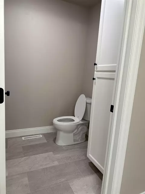 Bath - W6611 Ethan Drive, Appleton, WI 54915 photo 5 of 5