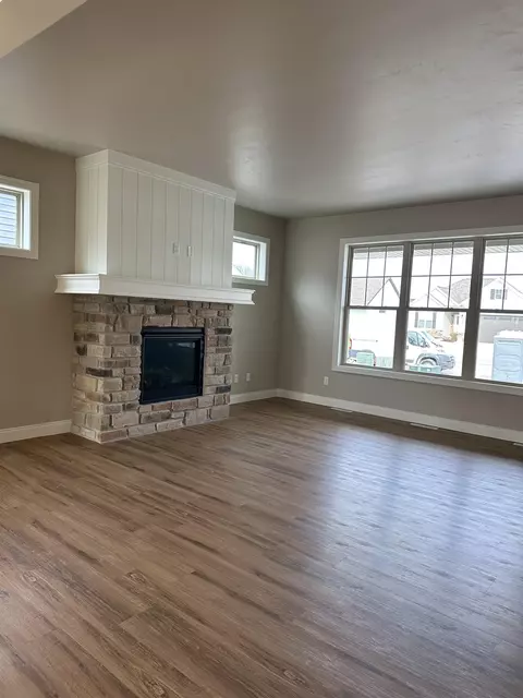 Living - W6611 Ethan Drive, Appleton, WI 54915 photo 1 of 2