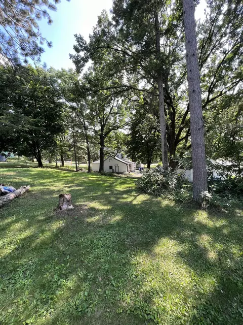 525 E State St, Iola, WI 54945 photo 30