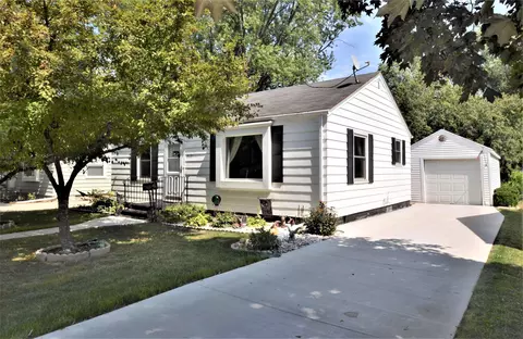 1715 12th Ave, Green Bay, WI 54304
