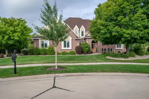 N6709 Gullwing Court, Appleton, WI 54913