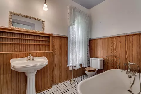 222 E North St, Appleton, WI 54911 photo 35