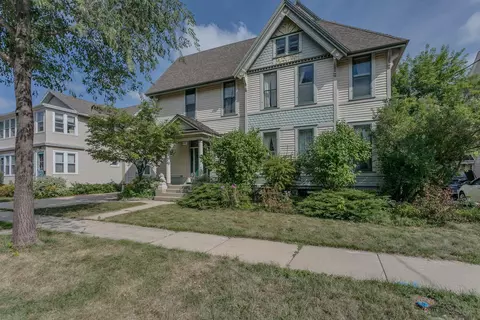 222 E North St, Appleton, WI 54911 photo 3