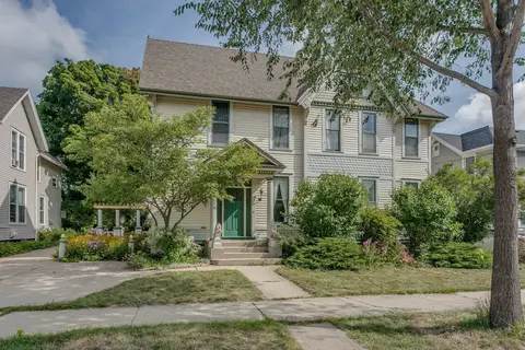 222 E North St, Appleton, WI 54911