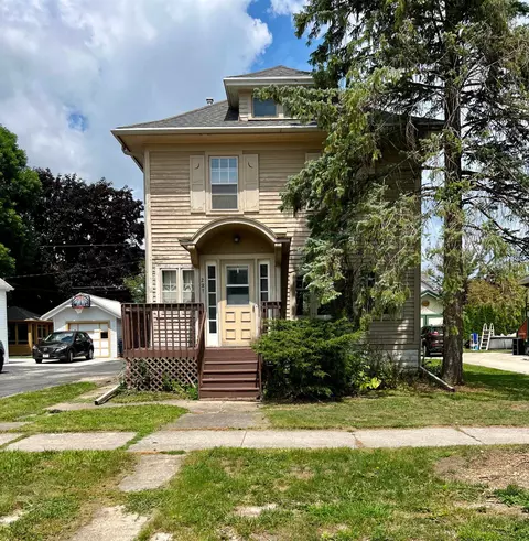 287 3rd St, Fond Du Lac, WI 54935