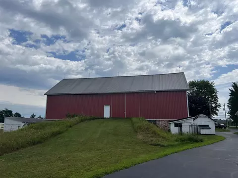 n7043 Lower Lake Road, Gresham, WI 54128 photo 4